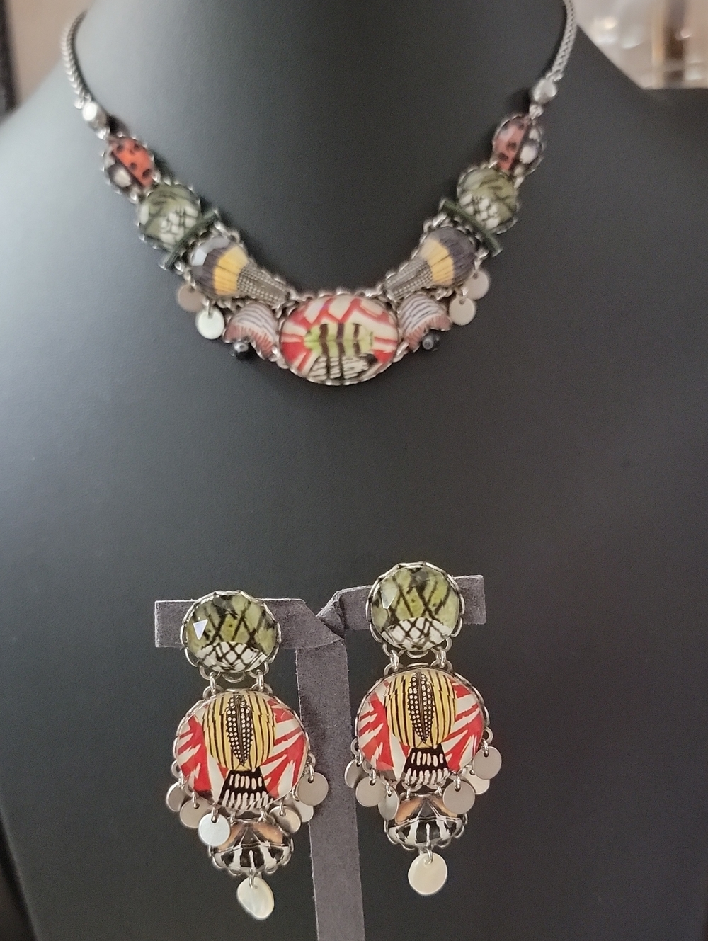 Ayala Bar Colorful Fabric  Under Glass Necklace And Earrings, Red, Gold, Green